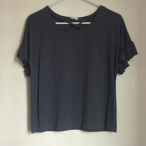 Casual but cute top!